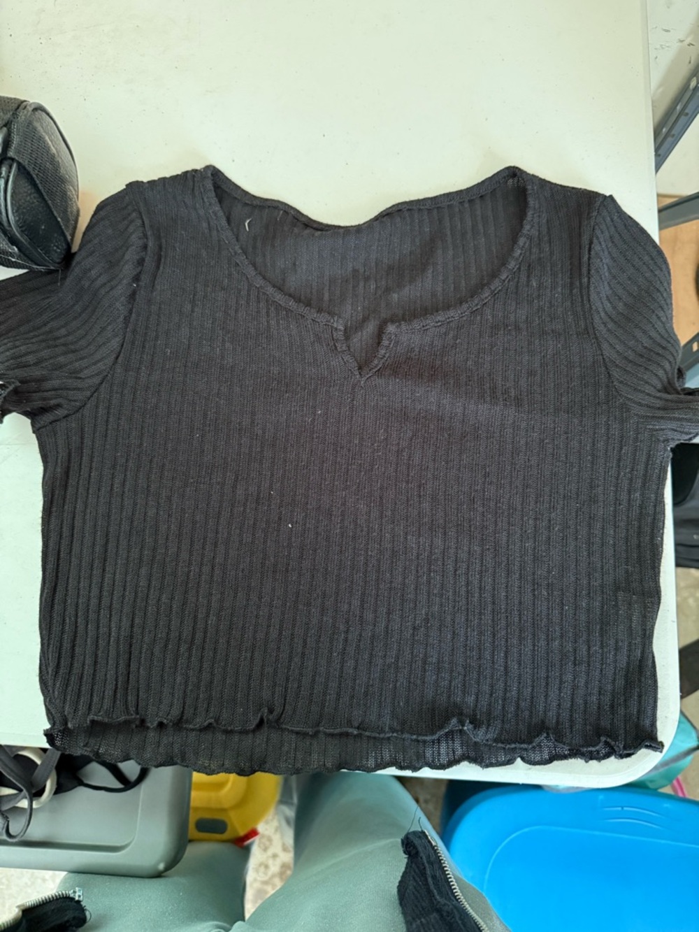 Black Ribbed Short Sleeve Crop Top